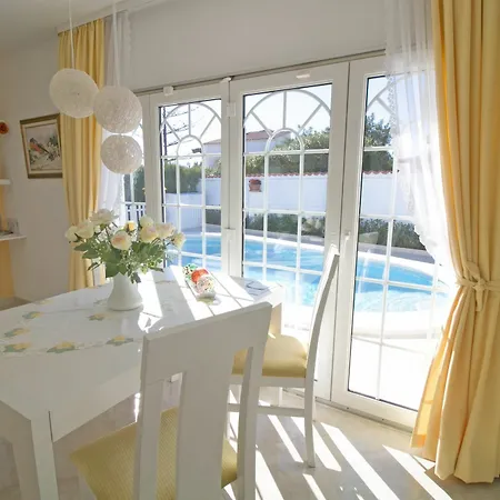 Karin Villa